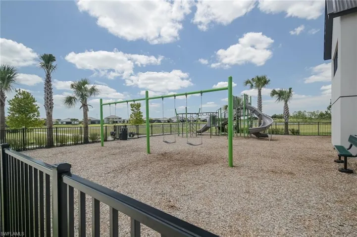 PLAY GROUND