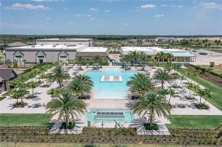 BEAUTIFUL OVERVIEW OF CLUB HOUSE