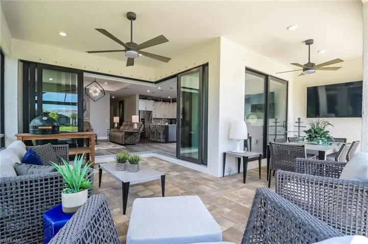 X Large Lanai - 5 feet added for more space