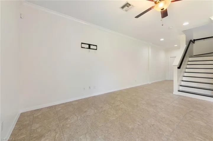 15346 Summit Place Cir 161, Naples, Florida 34119