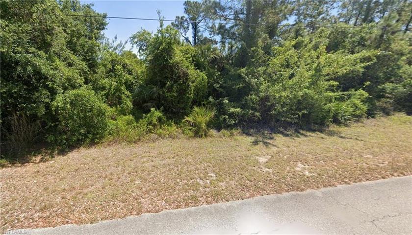 102 Jackson AVE, LEHIGH ACRES FL 33936