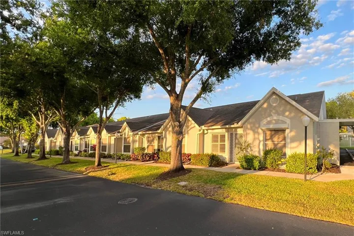 10800 King George Ln # 2606, Naples Fl 34109