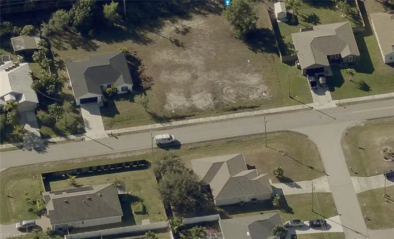 1828 Sw 32nd St, Cape Coral, Florida 33914