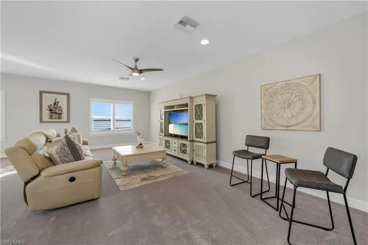 Upstairs Bonus Room