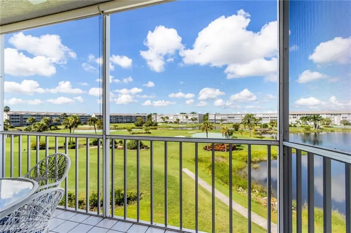 Private water & golf course views from your 3rd floor Balcony. Muirfield @ Golfview