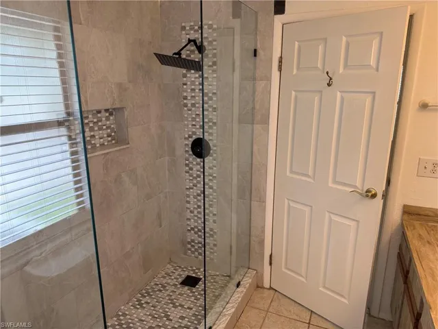 142 Se 1st Ave, Cape Coral, Florida 33990