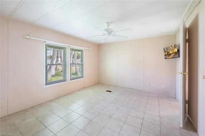 130  Grassy Key  LN, Naples, FL 34114
