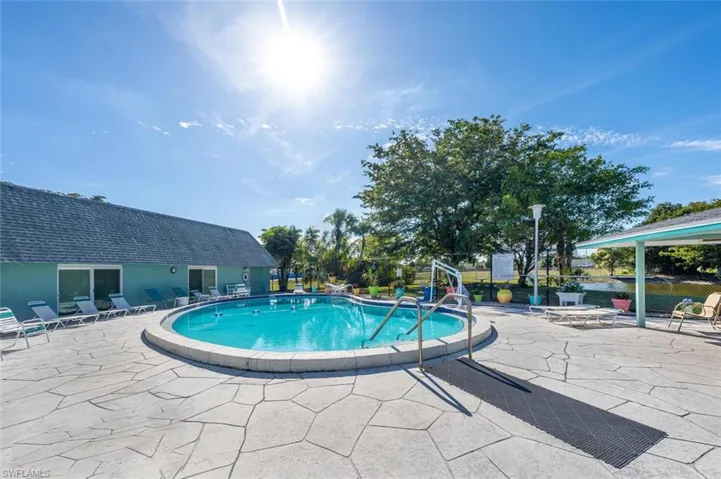 130  Grassy Key  LN, Naples, FL 34114