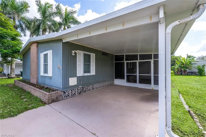 130  Grassy Key  LN, Naples, FL 34114