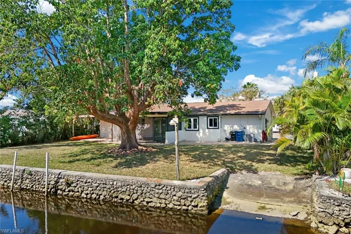 Enjoy visits from dolphins and manatees from your backyard.