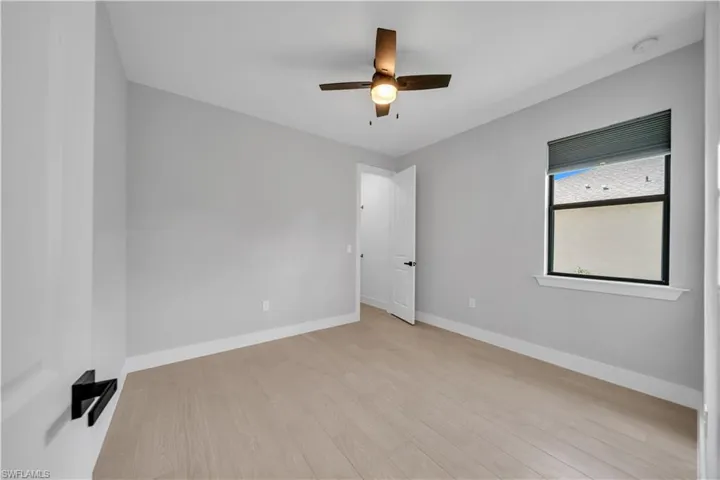 411 Sw 26th Pl, Cape Coral, Florida 33991