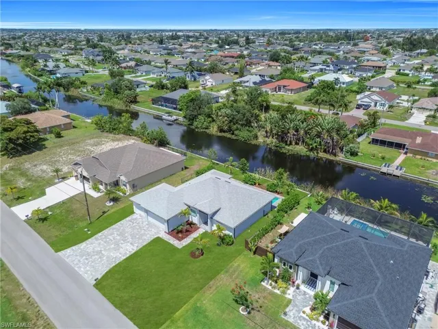 411 Sw 26th Pl, Cape Coral, Florida 33991