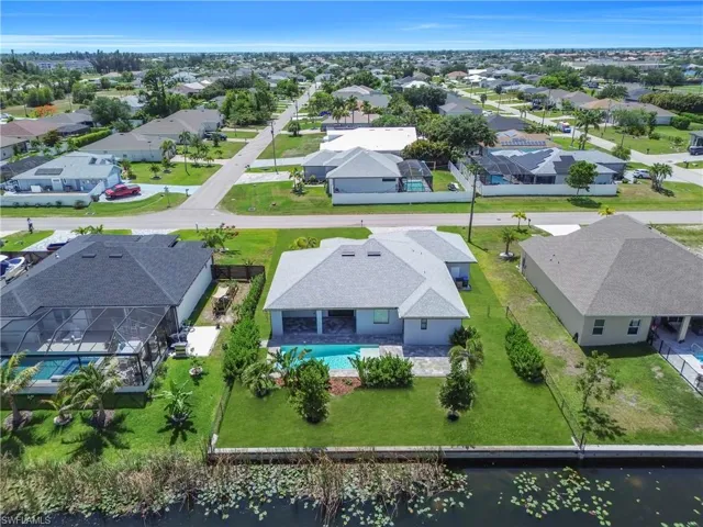 411 Sw 26th Pl, Cape Coral, Florida 33991