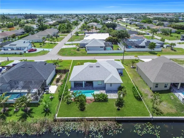 411 Sw 26th Pl, Cape Coral, Florida 33991