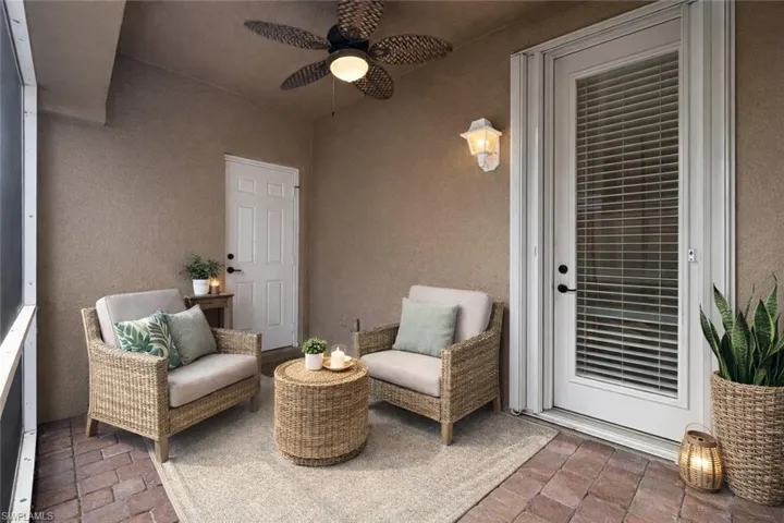 9762  Roundstone  CIR, Fort Myers, FL 33967