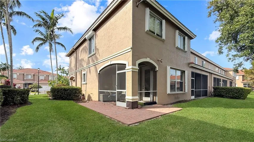 9762  Roundstone  CIR, Fort Myers, FL 33967