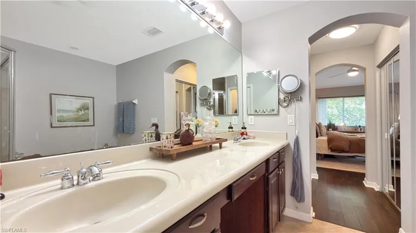 9762  Roundstone  CIR, Fort Myers, FL 33967