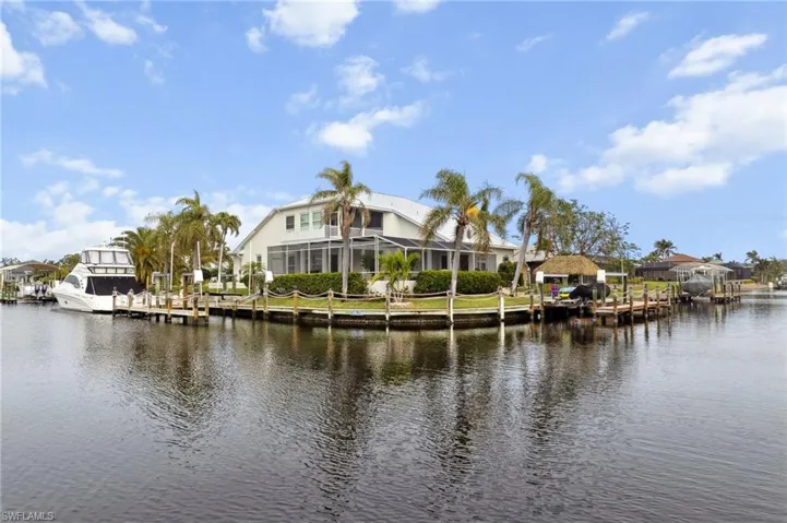 View of water feature featuring a boat dock