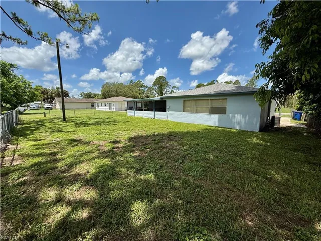 314  Vermont  WAY, Lehigh Acres, FL 33936