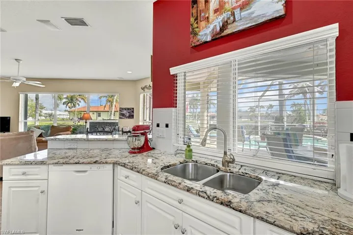 3433 SW 27th AVE, CAPE CORAL FL 33914