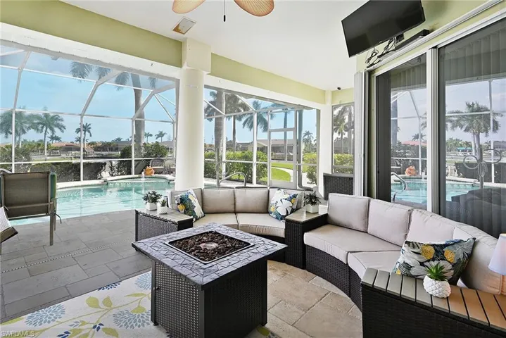 3433 SW 27th AVE, CAPE CORAL FL 33914
