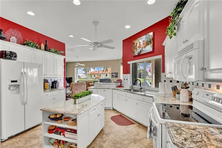 3433 SW 27th AVE, CAPE CORAL FL 33914