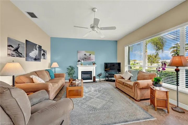 3433 SW 27th AVE, CAPE CORAL FL 33914