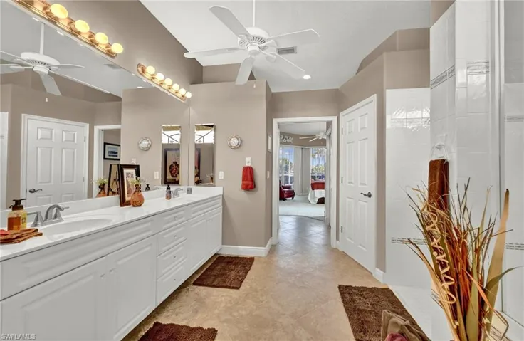 3433 SW 27th AVE, CAPE CORAL FL 33914
