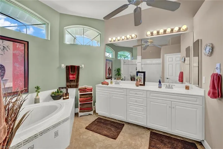 3433 SW 27th AVE, CAPE CORAL FL 33914