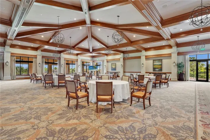 Main Clubhouse - Dining Area