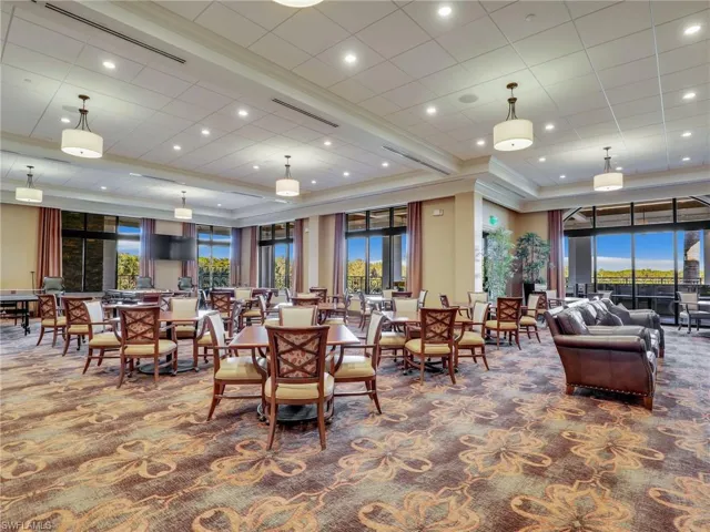 Main Clubhouse - Dining Area