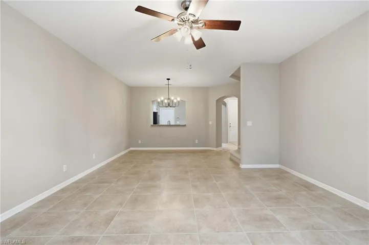 9829 Roundstone Cir, Fort Myers, Florida 33967