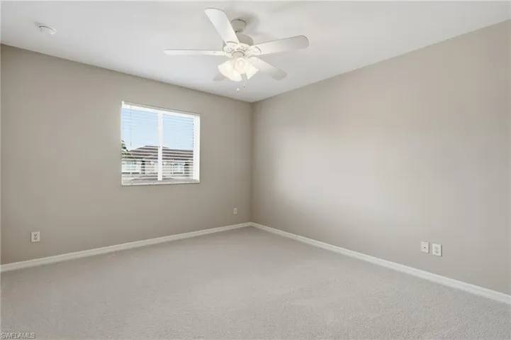 9829 Roundstone Cir, Fort Myers, Florida 33967