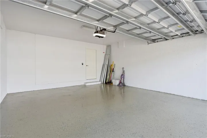 9829 Roundstone Cir, Fort Myers, Florida 33967