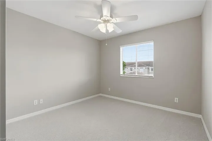 9829 Roundstone Cir, Fort Myers, Florida 33967