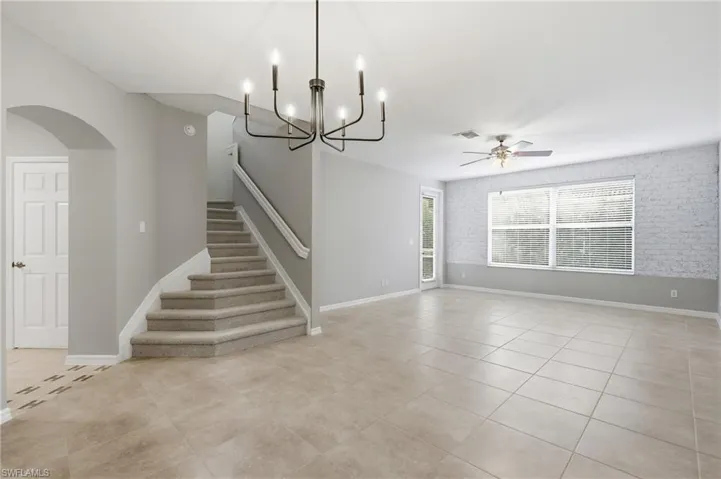 9829 Roundstone Cir, Fort Myers, Florida 33967