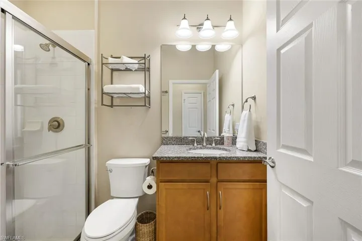 7098 Live Oak Dr, Naples, Florida 34114