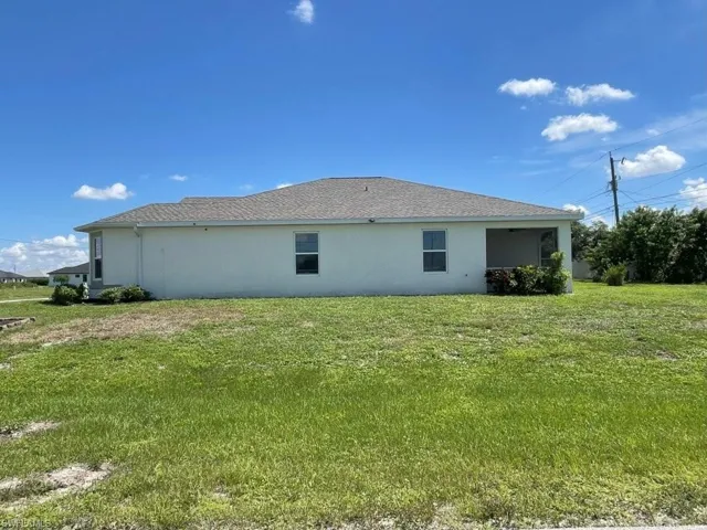 1132 Nw 8th Ter, Cape Coral, Florida 33993