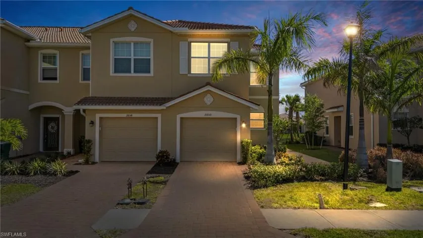 2850  Blossom  WAY, Naples, FL 34120