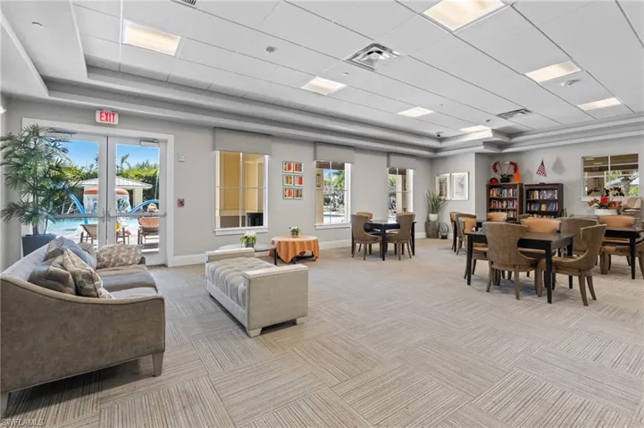 2850  Blossom  WAY, Naples, FL 34120