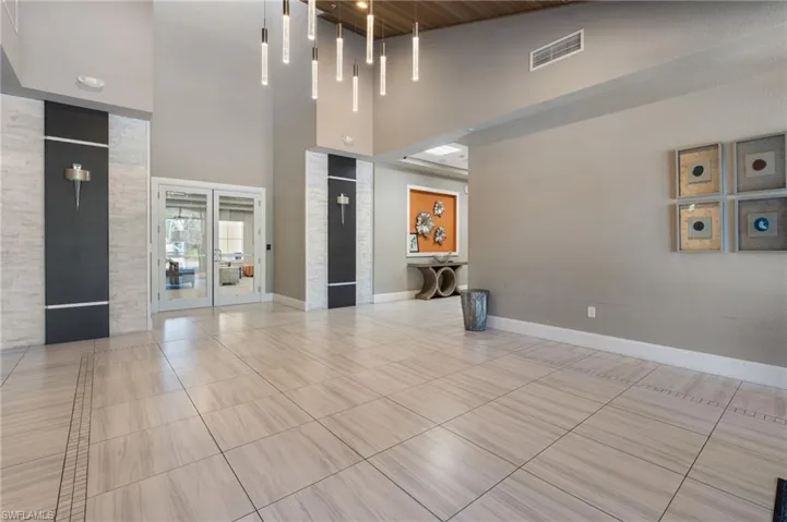 2850  Blossom  WAY, Naples, FL 34120