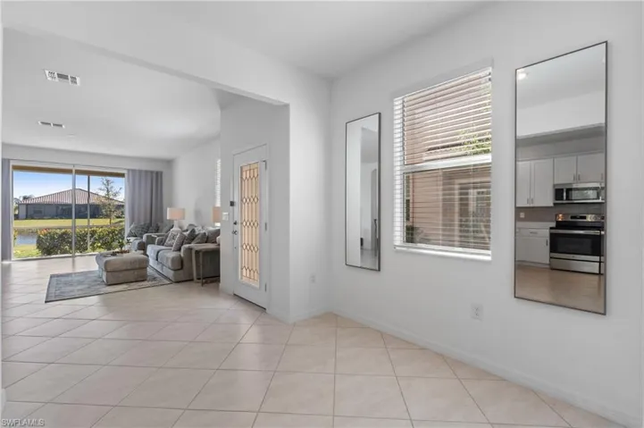 2850  Blossom  WAY, Naples, FL 34120