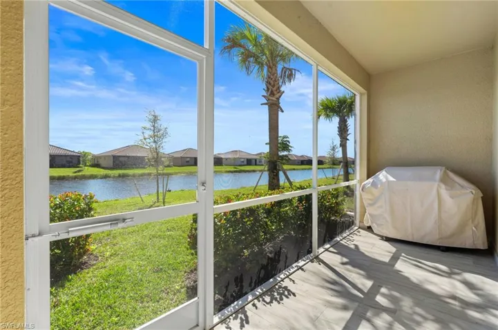 2850  Blossom  WAY, Naples, FL 34120