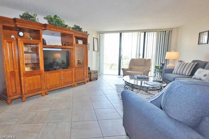 260 Seaview Ct 404, Marco Island, Florida 34145