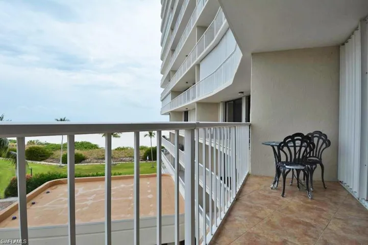 260 Seaview Ct 404, Marco Island, Florida 34145