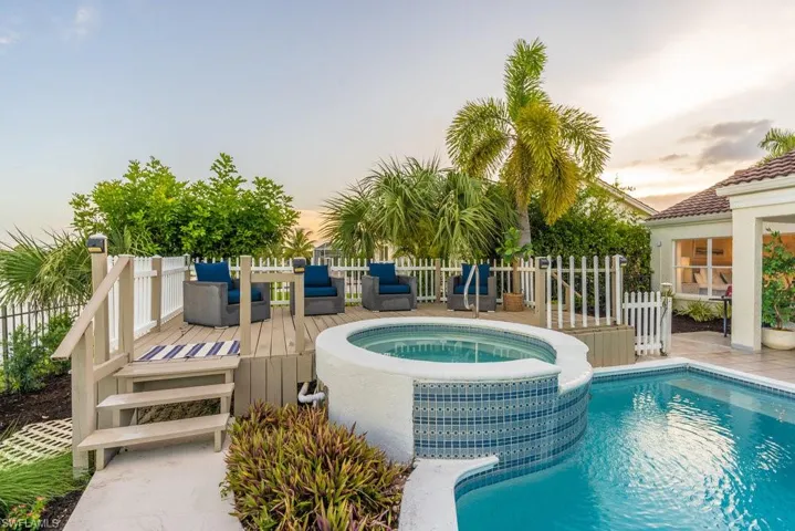 This outdoor area is amazing and could be enjoyed as is or made into an outdoor magical wonderland!