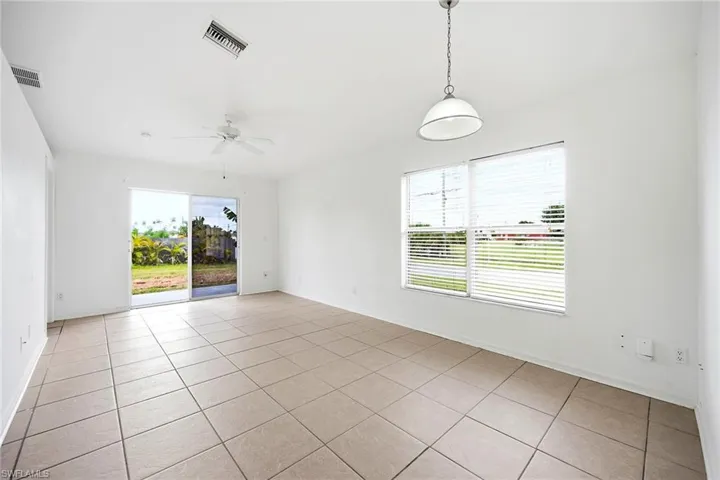 1302-1304 Ne 16th Ter, Cape Coral, Florida 33909