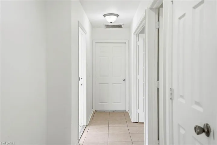 1302-1304 Ne 16th Ter, Cape Coral, Florida 33909
