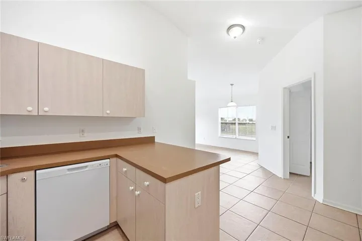 1302-1304 Ne 16th Ter, Cape Coral, Florida 33909