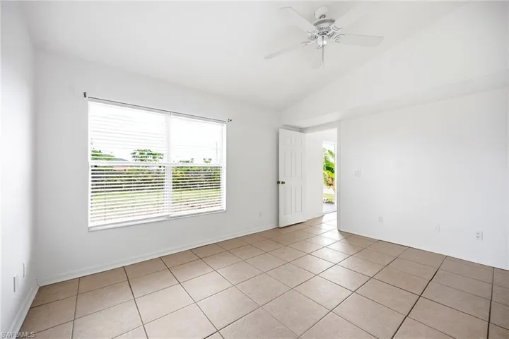 1302-1304 Ne 16th Ter, Cape Coral, Florida 33909
